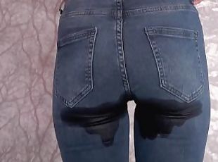 I wet myself through pantyhose and jeans. Friend pees in my jeans
