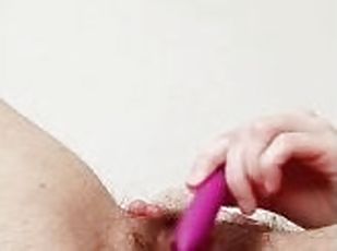 playing with my little vibrator till i orgasm + hairy pussy