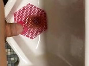 Pissing in Public Urinal -st