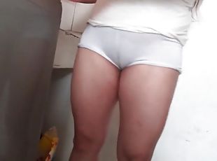 My bosss wife asks me for help in the kitchen and shows me her huge cameltoe