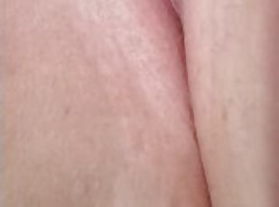 Fucking my fat hairy pussy ???? - DM for OFly Fans ?????