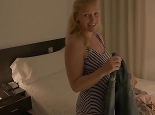 Kinky MILF gets fucked in the bedroom